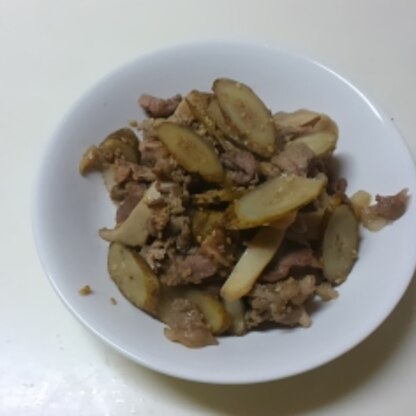 牛蒡、多めで作ってみましたぁ～♪本当にご飯が…進むぅ～♪美味しかったぁ～(*^^*)♪ご馳走様でしたぁ～(*^▽^)/★*☆♪